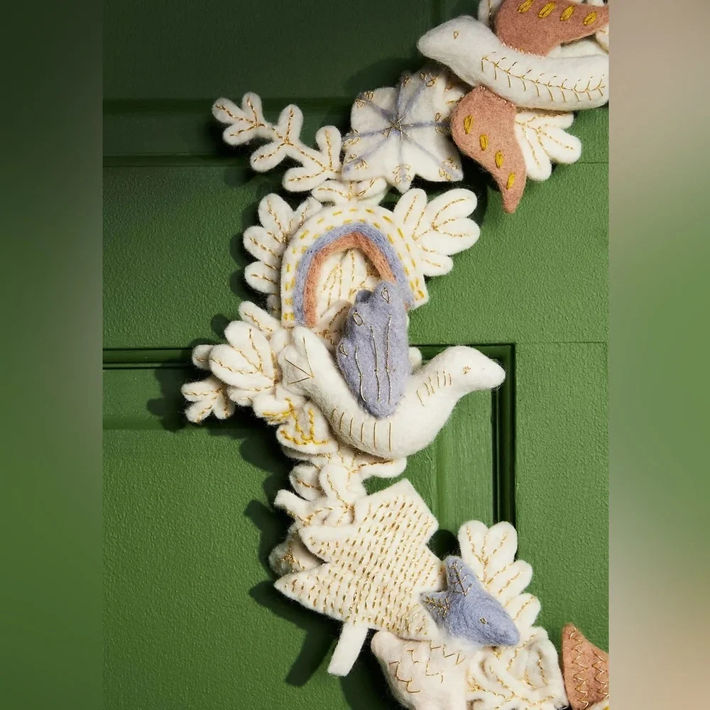 Naida Wreath